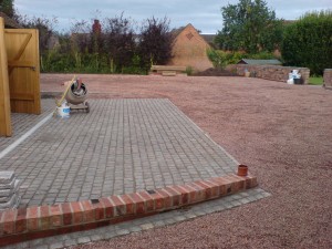 Driveways, granite setts (3)